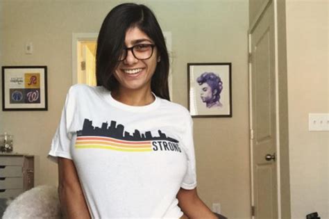 mia khalifa se masturva